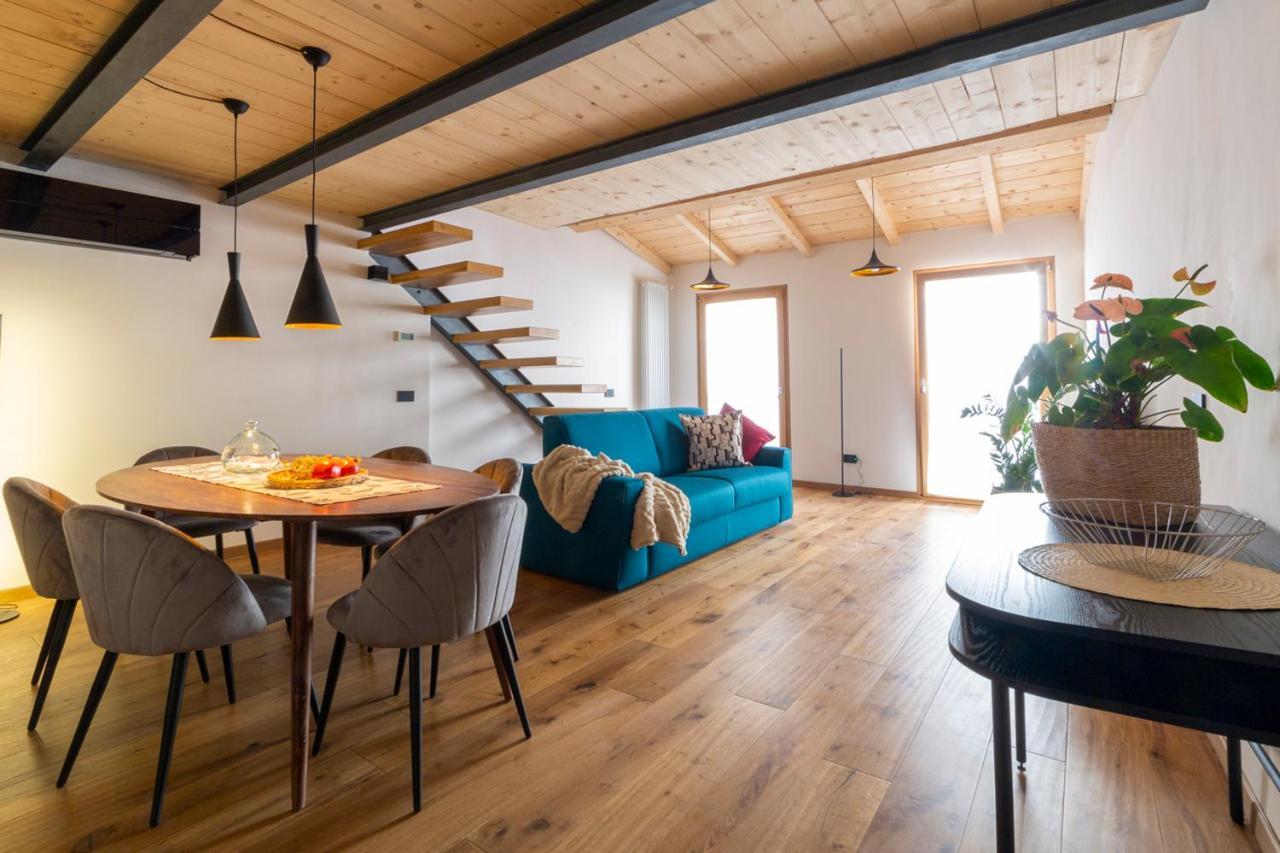 Industrial Design Loft With Outdoor Living Terrace Florencia